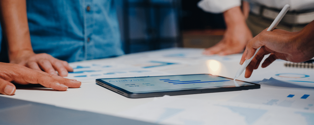 tablet com dashboard ltv